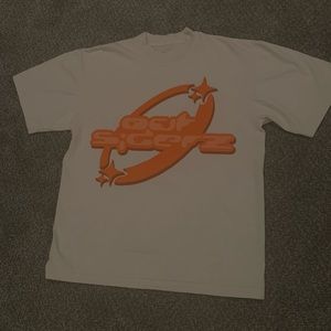 Life Of An Outsiderz “Outsiderz Puff Print Tee- Cream/Halloween Orange”